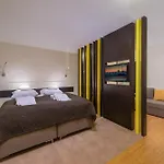 فندق مبيت وإفطار Buki &