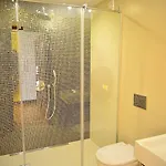 فندق مبيت وإفطار Buki &