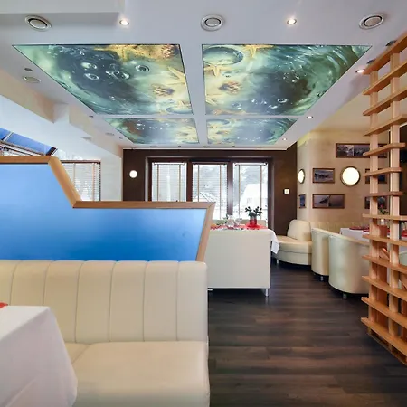 Frühstückspension Villa Buki Pokoje & Spa Jastrzębia Góra