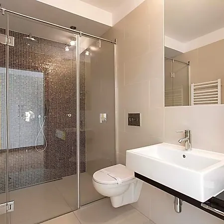 Buki & 4* Jastrzębia Góra