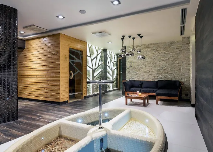 Buki & 4* Jastrzębia Góra