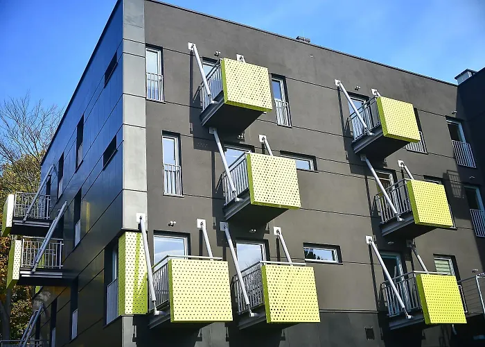 فندق مبيت وإفطار Buki & Jastrzębia Góra