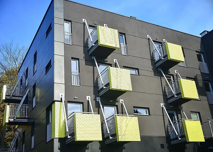 فندق مبيت وإفطار Buki & 4*