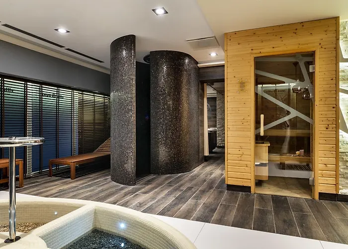 Buki & فندق مبيت وإفطار 4*